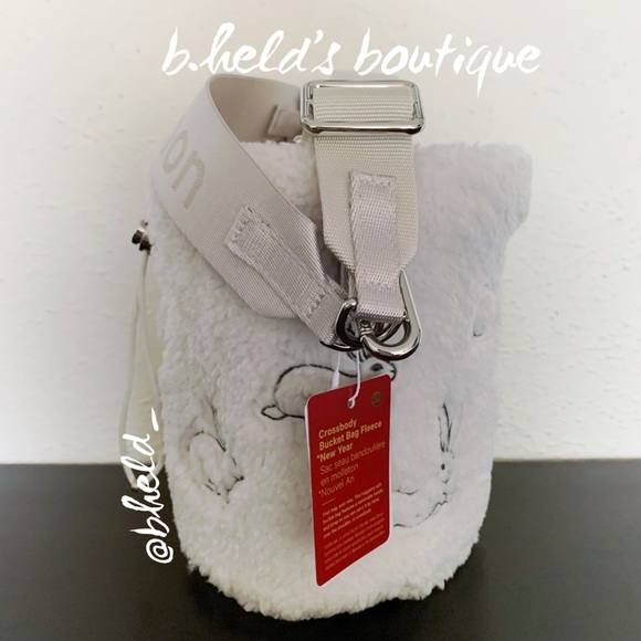 lululemon Lunar New Year Crossbody Bucket Bag Fleece Rabbit Plush Embroidery NWT - Picture 4 of 15
